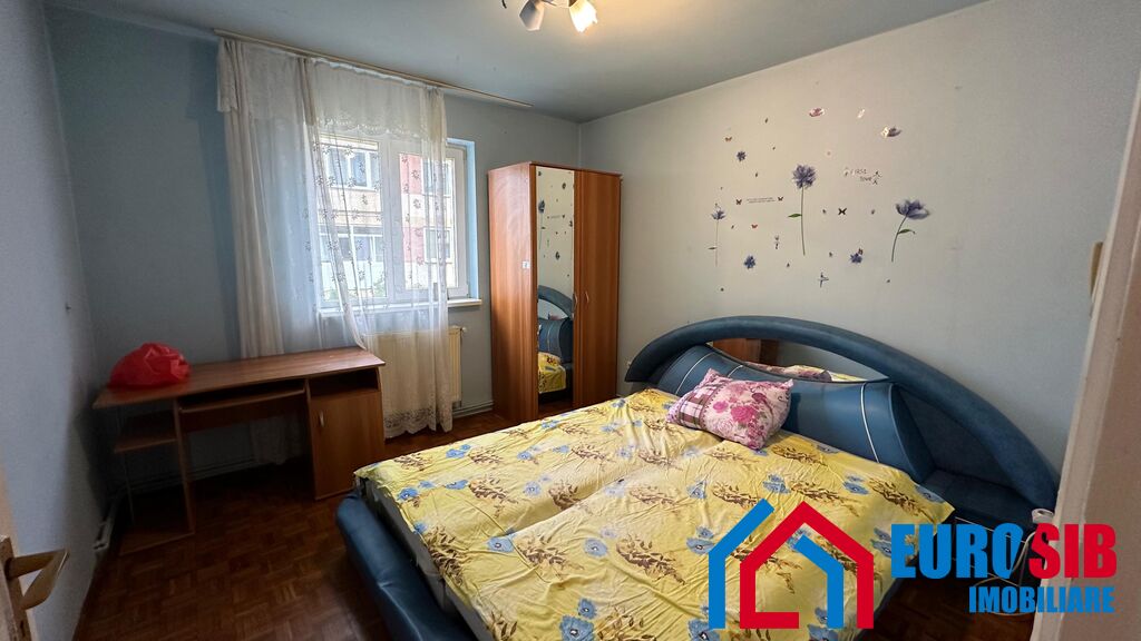 Apartament 3 camere decomandat de vanzare in Sibiu zona Strand – Ideal familie sau investițte