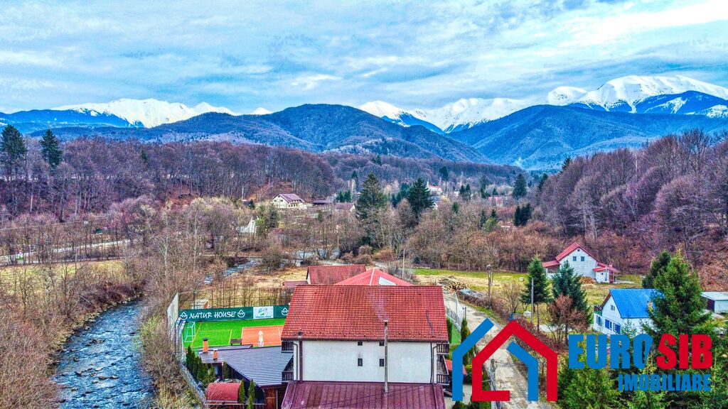 Pensiune deosebită de vânzare la munte în zona Valea Avrigului la 30 minute de Sibiu